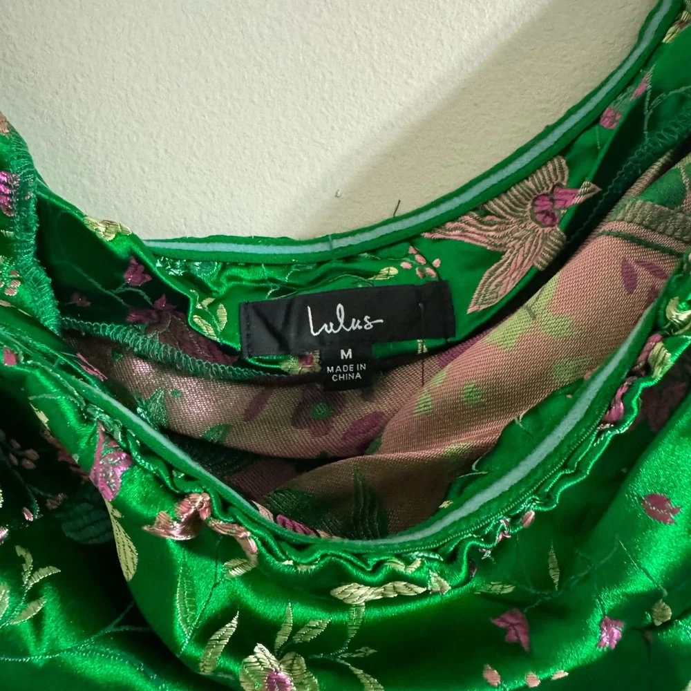 Lulus Make a Move Green Satin Floral Jacquard Strapless
Midi Dress - Picture 6 of 8